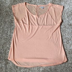 AE peach Tshirt